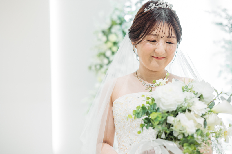 ★基本料金50%OFF★洋装１着_チャペルフォト＋会食プラン｜全データ＆6名分のお食事代付き☆