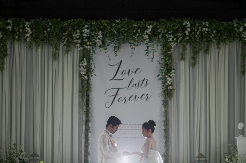 ★基本料金50%OFF★洋装2着_チャペルフォトプラン|全データ&アルバム1冊付き☆