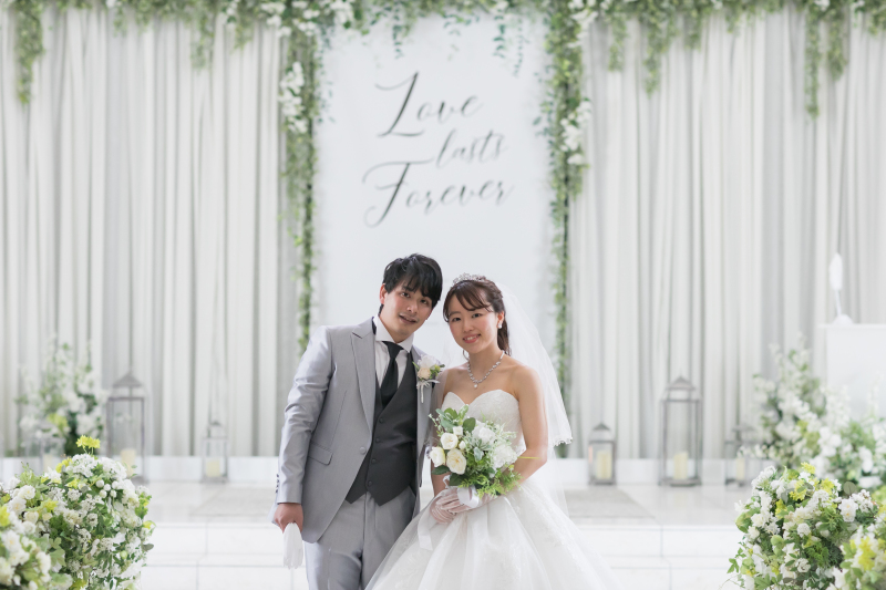 【よくばりプラン】ウェディングドレスもカラードレスも着たい方へ☆衣装チェンジ5分・撮影時間1時間!全データ50カット以上*