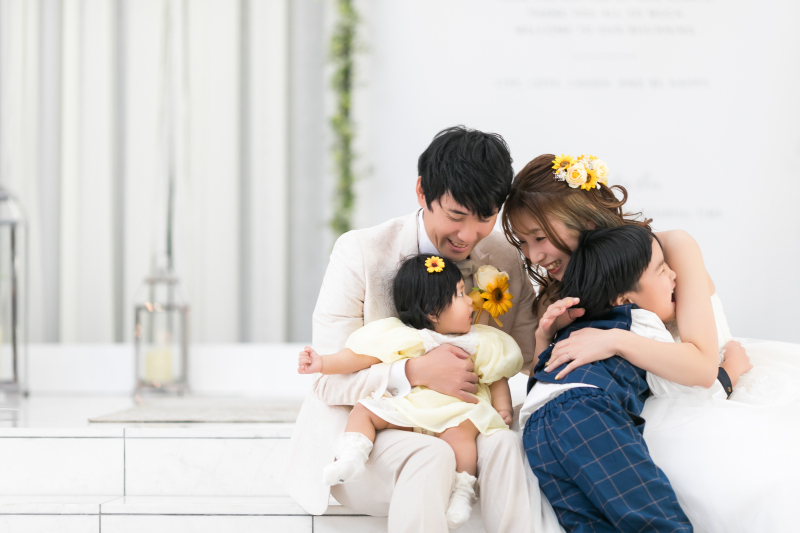 期間限定★基本料金50%OFF★和装&洋装_衣装3着よくばりプラン+会食プラン|全50データ付き|6名分のお食事代込み☆