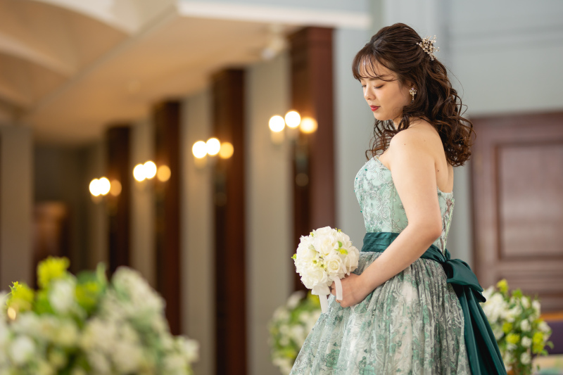 【よくばりプラン】ウェディングドレスもカラードレスも着たい方へ☆衣装チェンジ5分・撮影時間1時間!全データ50カット以上*