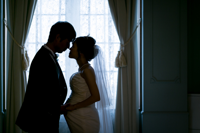 【マタニティフォト】基本料金50%OFF◆洋装1着チャペルフォトプラン|全データ&アルバム1冊付き