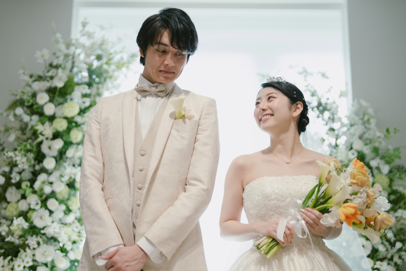 ★基本料金50％OFF★洋装１着_チャペルフォト＋会食プラン｜全データ＆6名分のお食事代付き☆