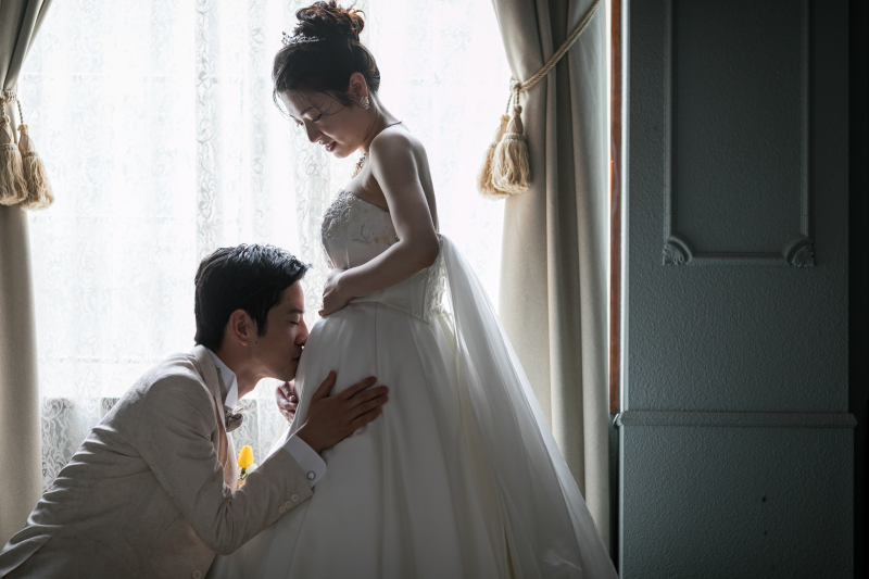 【マタニティフォト】基本料金50%OFF◆洋装1着チャペルフォトプラン|全データ&アルバム1冊付き