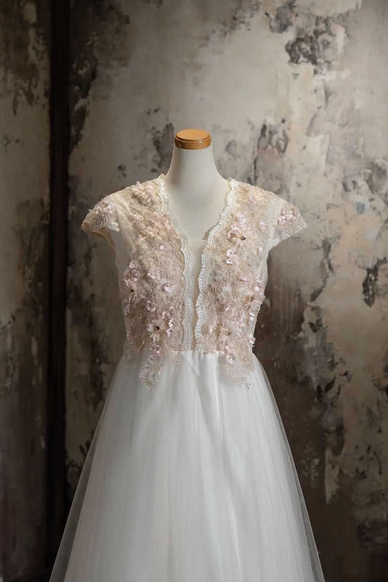 CRT-98★ロケーションに合わせて着用◇