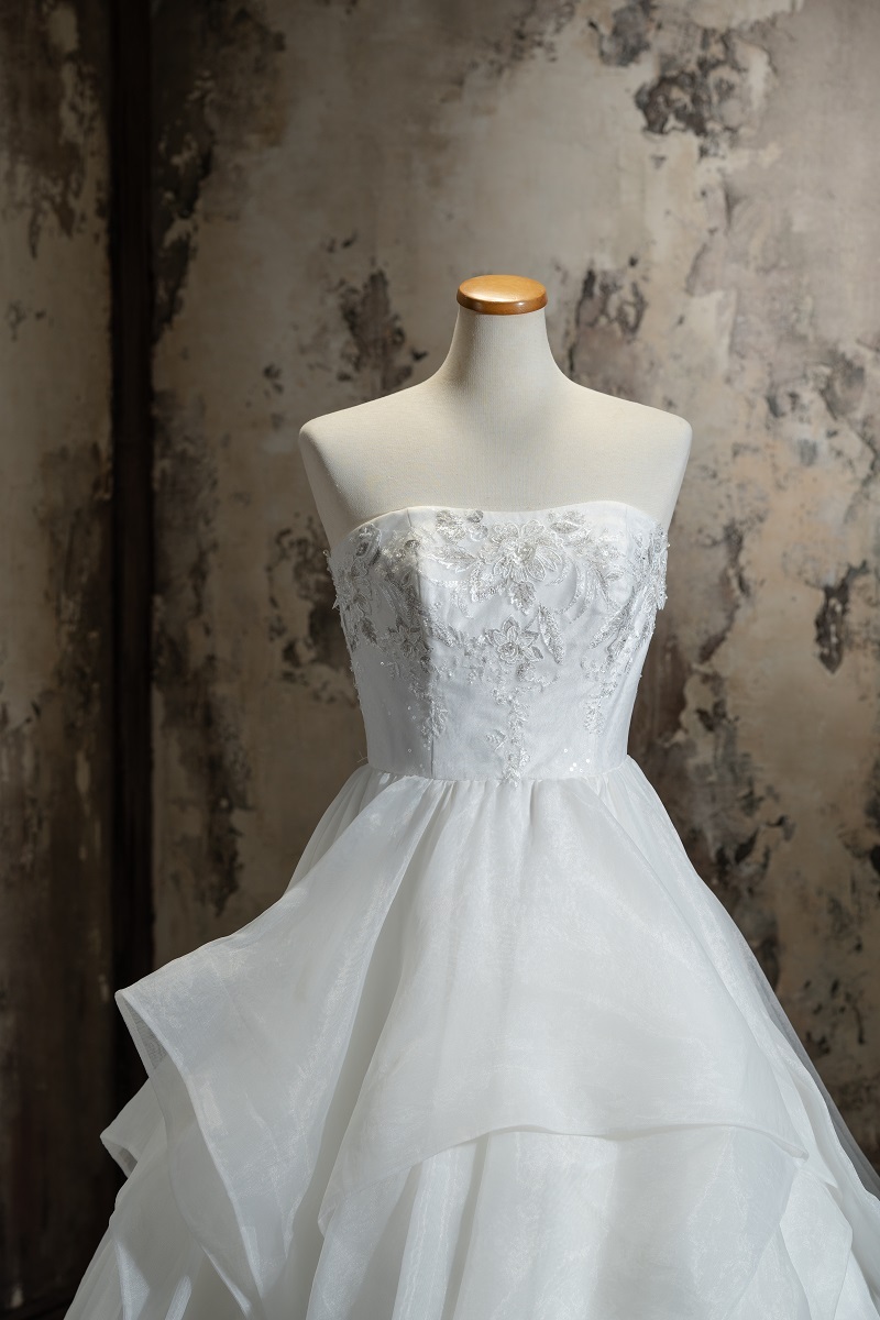 CRT-45◇NOA-1◇ふわっと上品に♪チャペルにおすすめ