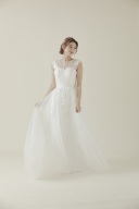 CRT-93☆チャペルはもちろん！ロケーションフォトにも！