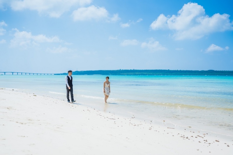 波打ち際をお散歩