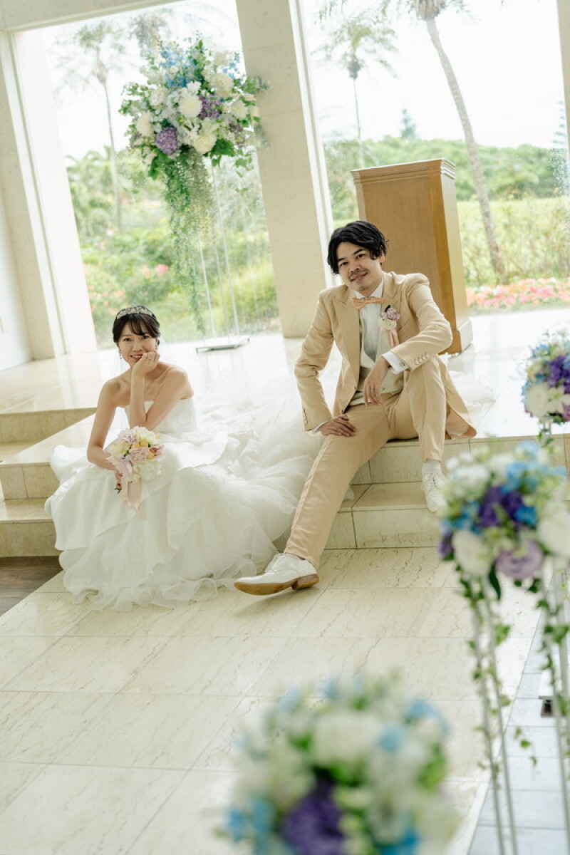 ☀　祭壇で座って　☀