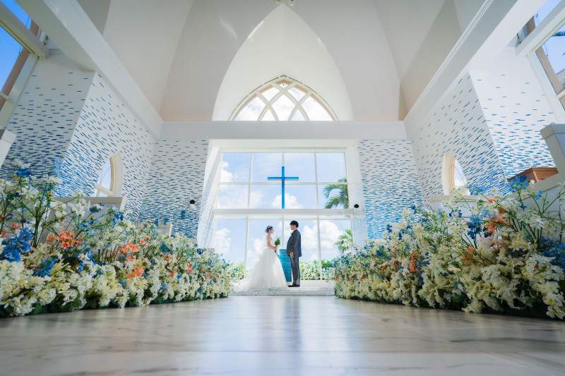 【チャペル＆ビーチ】～シギラミラージュチャペル～