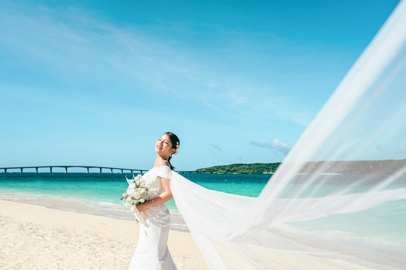 CREATIVE STUDIO 宮古島 byワタベウェディング_衣装の試着ができる