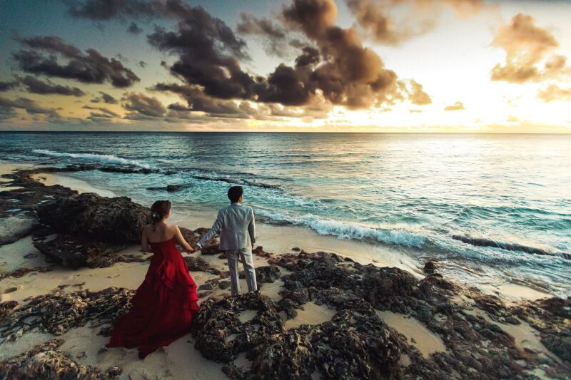 CREATIVE STUDIO 宮古島 byワタベウェディング_夜景で撮影できる