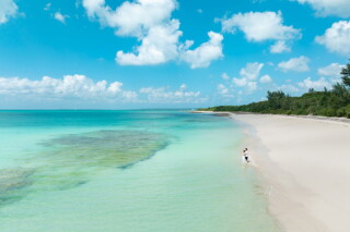 CREATIVE STUDIO 宮古島 byワタベウェディング_ドローンフォト ～drone～