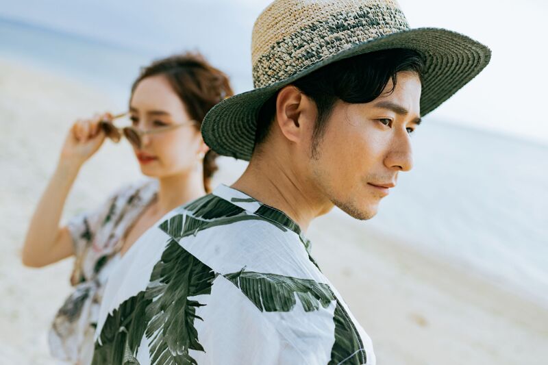 おふたりらしくカジュアルに撮影「CASUAL BEACH PHOTO50カット」大切な思い出をプロの撮影で残す♪