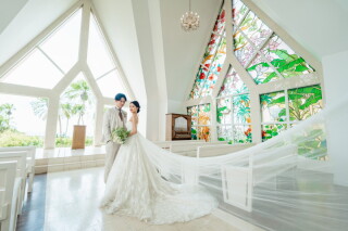 ≪今月申込限定≫リゾートチャペルフォト50カット◎&yen;99,000！破格のチャペル撮影★衣裳・ヘアメイク・全部コミコミ