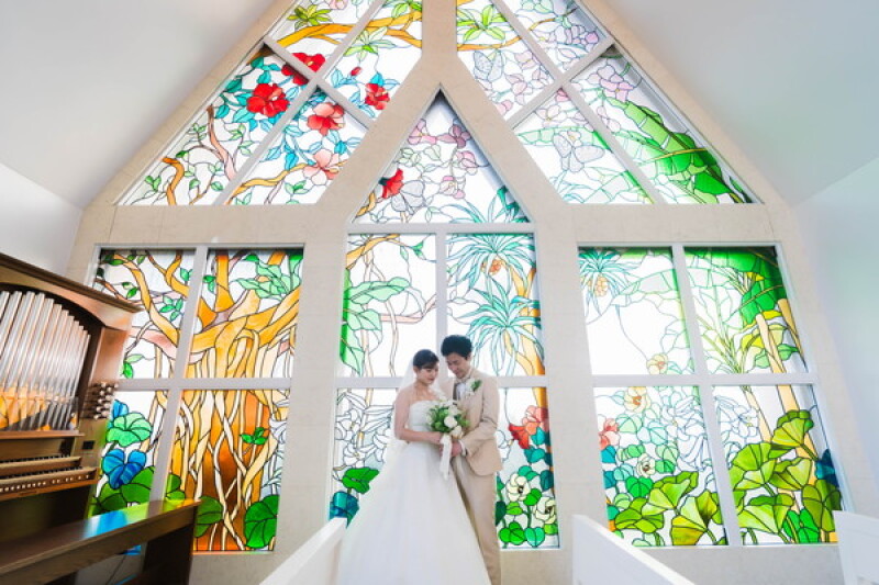 【アルバム付】アラマンダチャペル+ビーチ100カット【洋装1点】◎全データ|衣裳|ヘアメイク込◎前撮りにも!