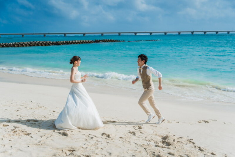 ≪ブラックプライデー先行ご招待プラン♡≫【アラマンダチャペル&ビーチ】こちらからお問合せの方に豪華特典付きプランをご案内♡