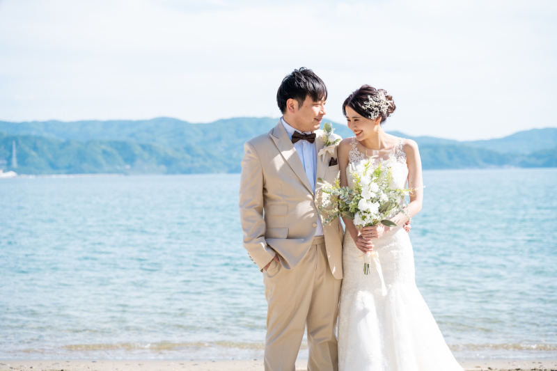 洋装2着でホワイト&ブラックドレス♪