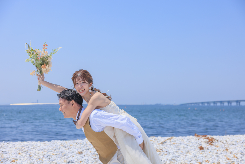 楽しさ満点!笑顔溢れるおんぶショット