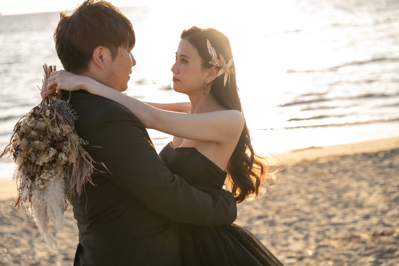 日も暮れてきて