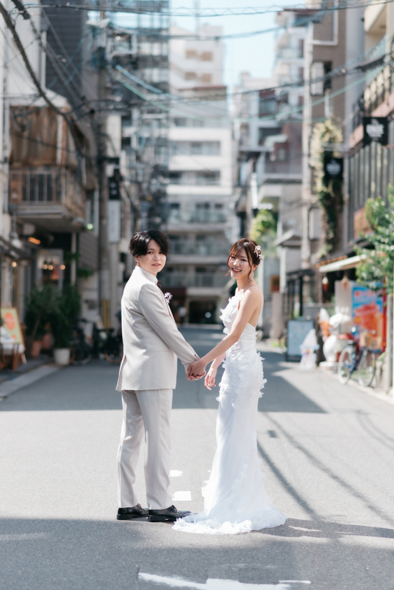 仲良く手を繋いで♡