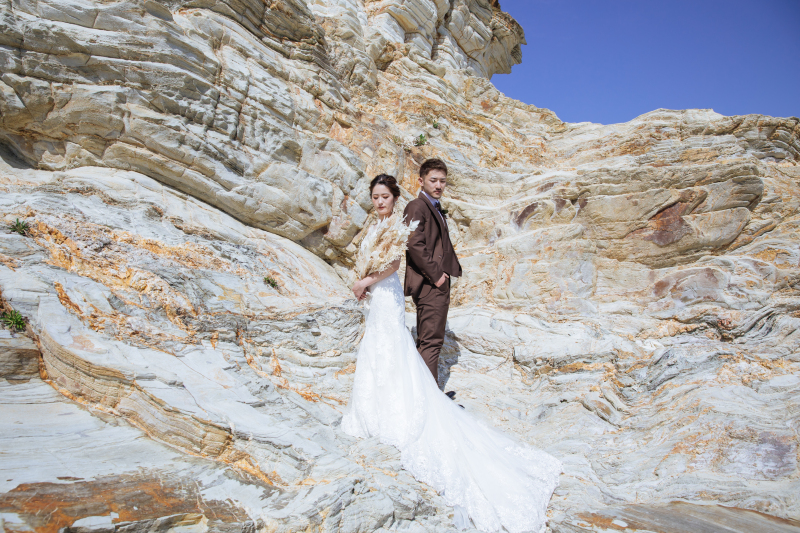 突き抜ける青い空のロケーションフォト