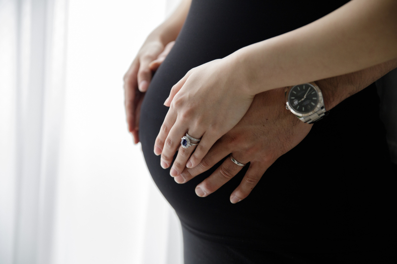 お腹とお手元のアップ