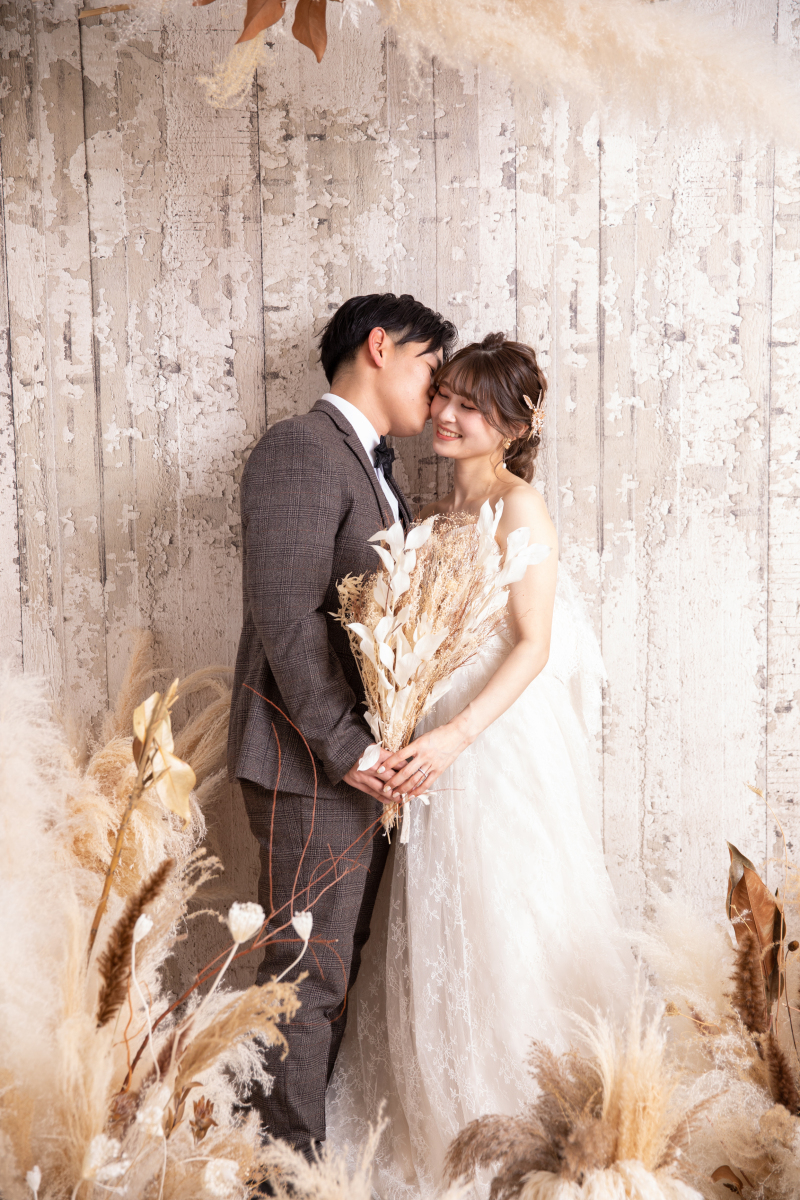 ドライフラワーに囲まれて