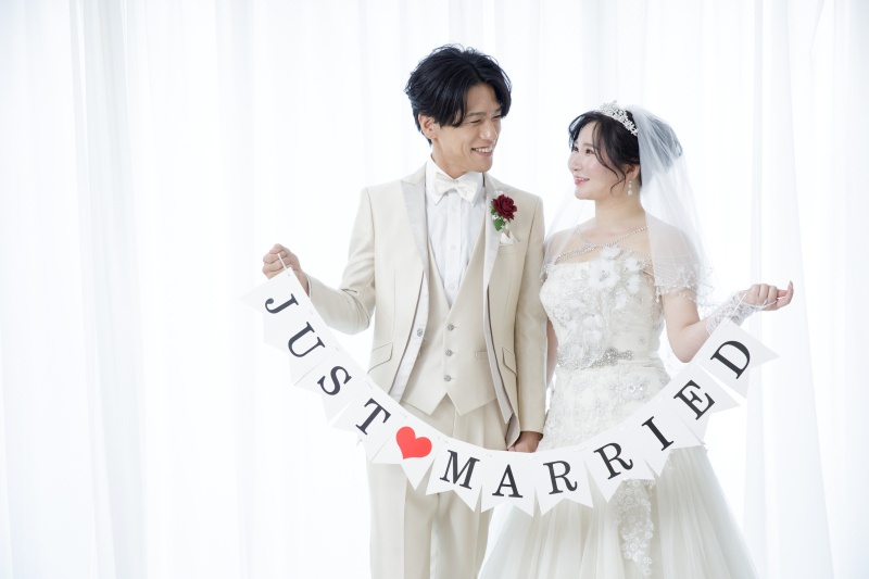 ヘアチェンジで華やかなアップヘアに