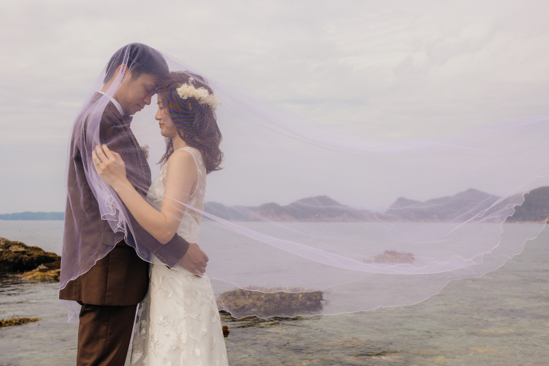 海のサンセットの時間を。