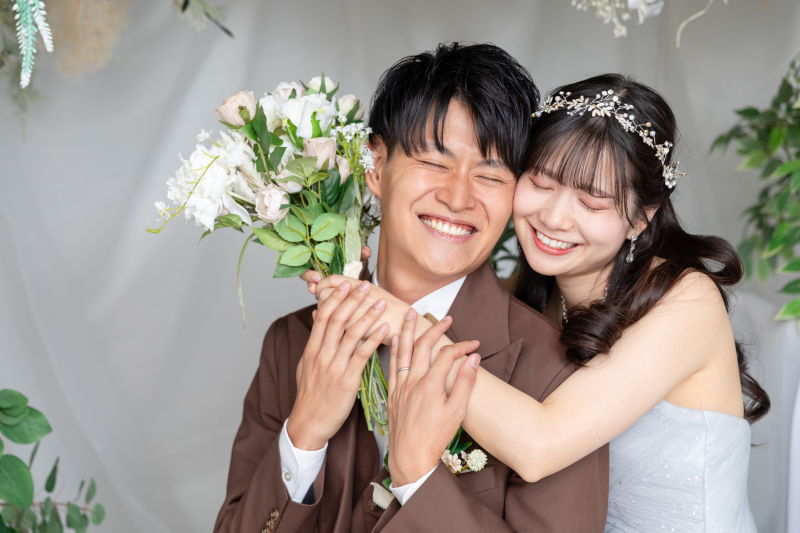 くしゃっと笑顔