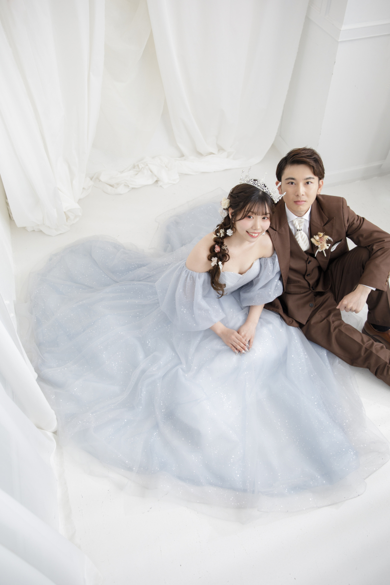 ドレスでハートを作って&hellip;