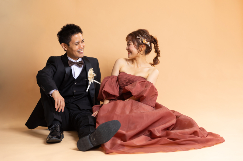 オレンジの背景でオシャレに♪