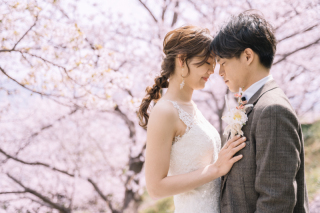 桜ロケーションで叶える、ドレスフォトウェディング