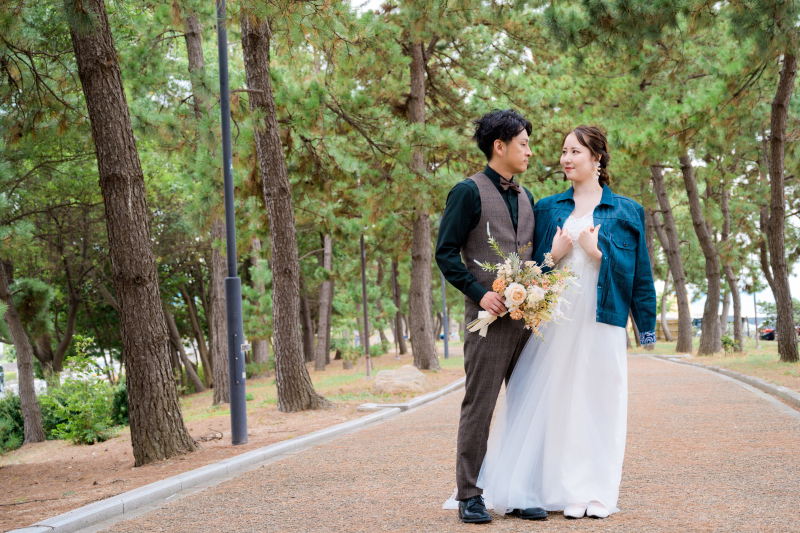 ジャケットを羽織って