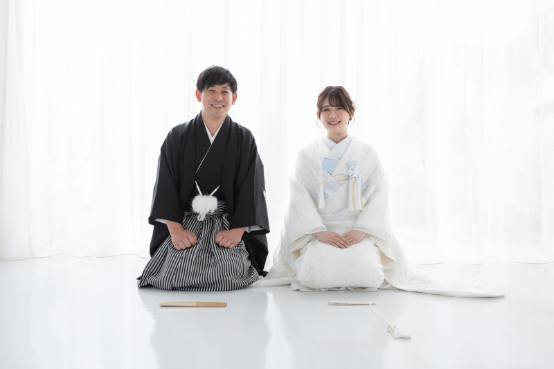 和装のラスト撮影は定番の正座ショットで