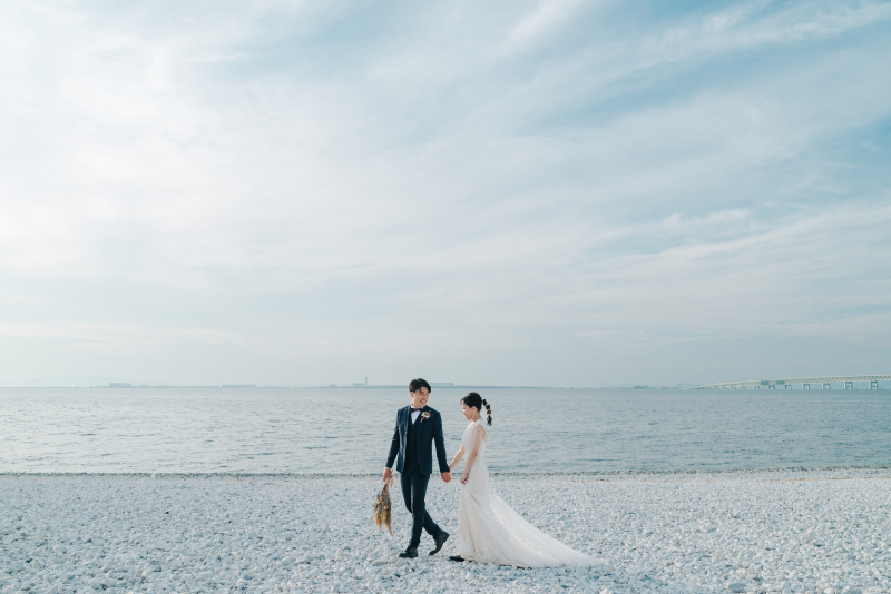 ビーチに映えるマーメイドドレス