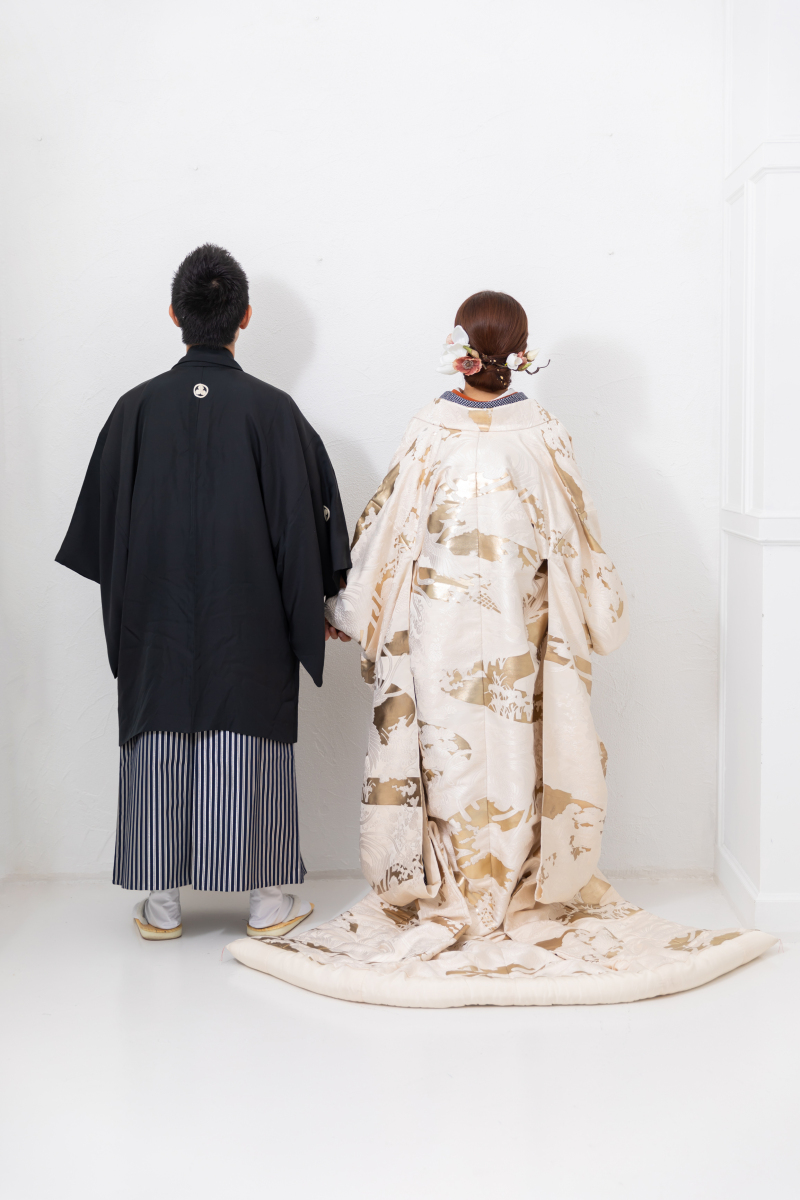 後ろ姿もオシャレに♪