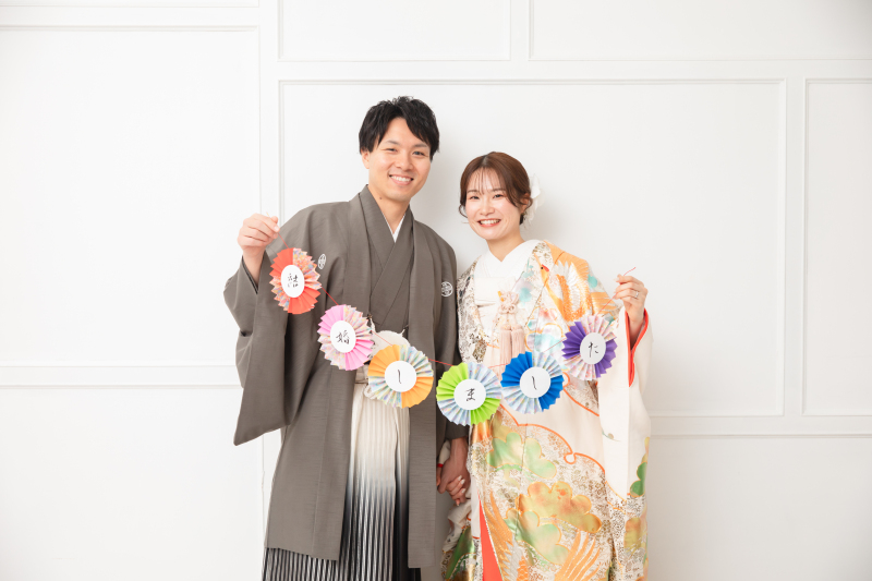 ガーランドを持って