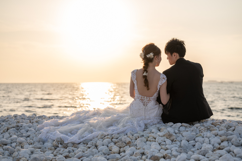 沈みゆく夕日を見ながら