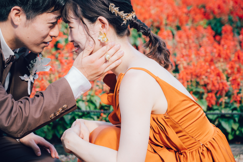 流行りのテラコッタドレスで