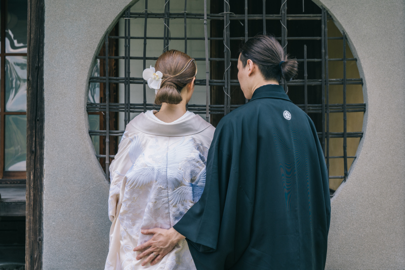 お揃いの後ろ姿を