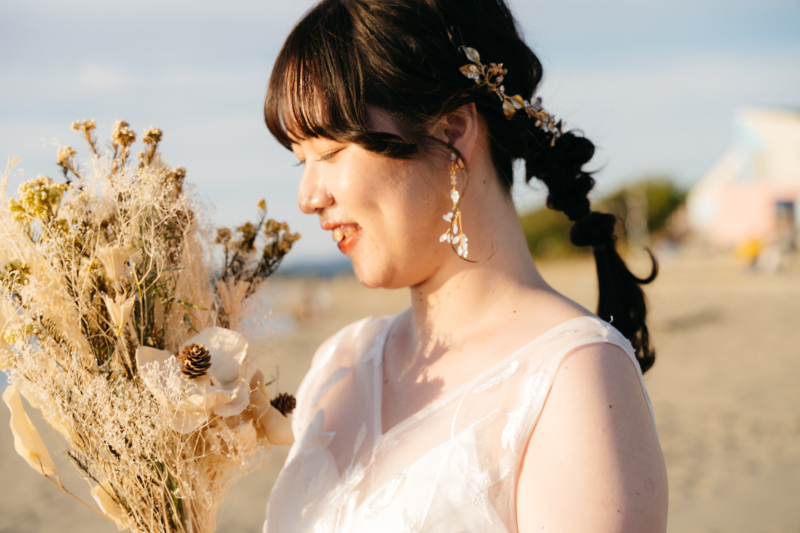 夕日に照らされて