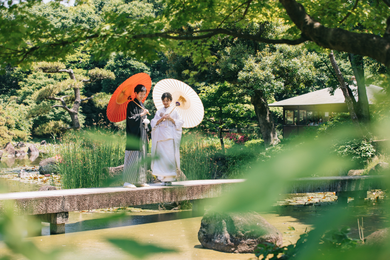 新緑の木々たちと一緒に