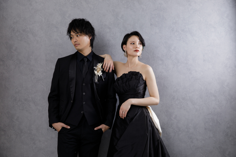 ウエディングドレスもカラードレスも着ることができる洋装2点スタジオ撮影！