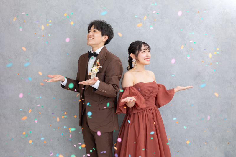 コンフェッティで華やかに♪