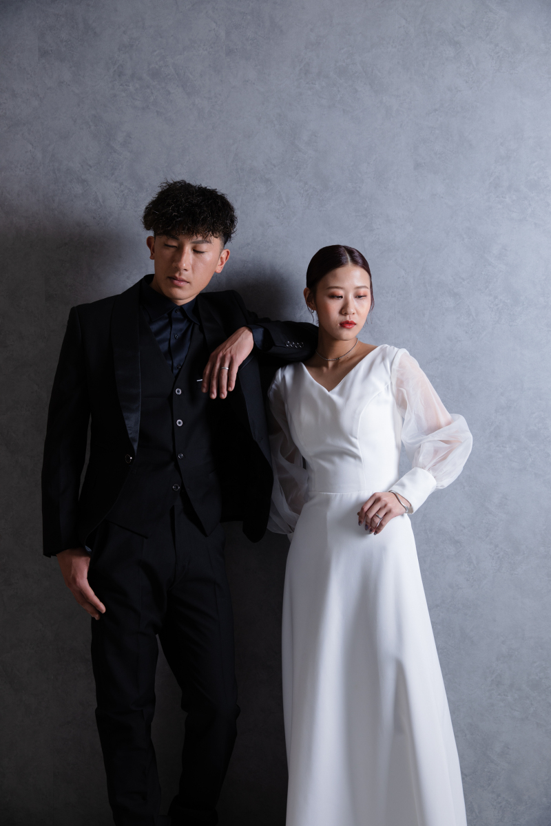 目線を外した一枚