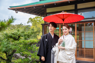 和装が引き立つ日本庭園での撮影☆和装ロケーション