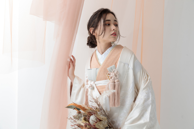 studio TO-WA_色打掛・着物が豊富