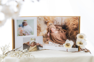 フェイクレザーカバータイプアルバムアルバム（8ページ）